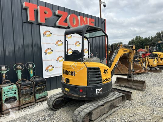 Escavadora Bobcat e26 à 18900 € ht