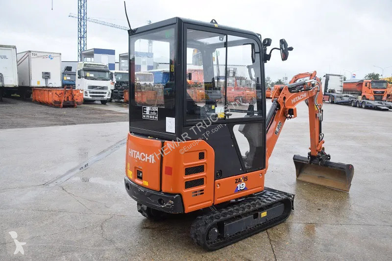 Excavator Hitachi ZX19.6 CR
