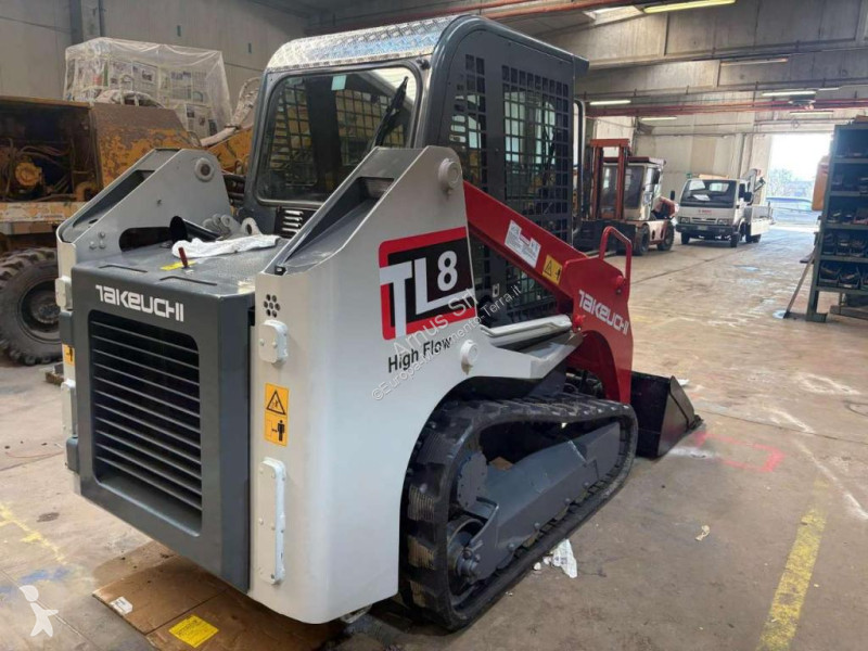 Shovel Takeuchi TL8