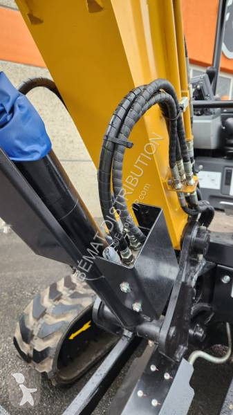 Escavatore Sany SY26U