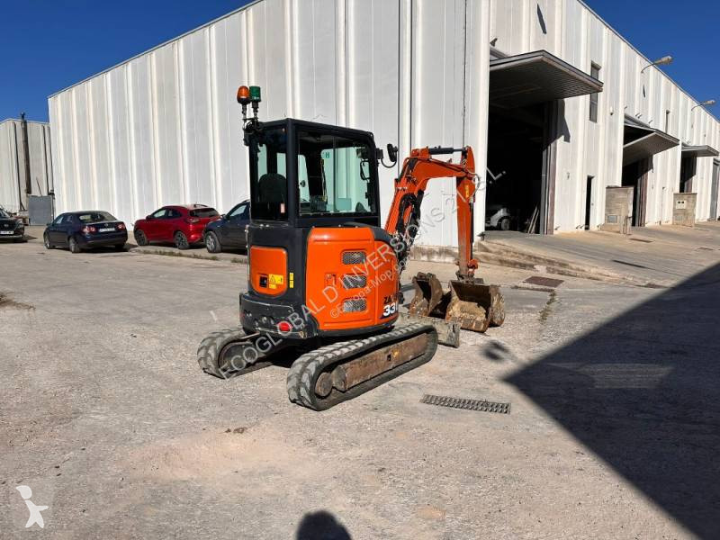 Escavadora Hitachi ZX33U-6 CLR