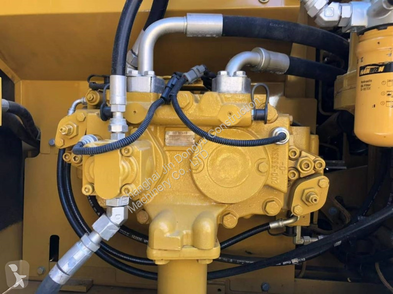 Excavator Caterpillar