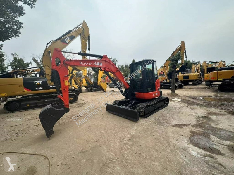 Escavadora Kubota KX163