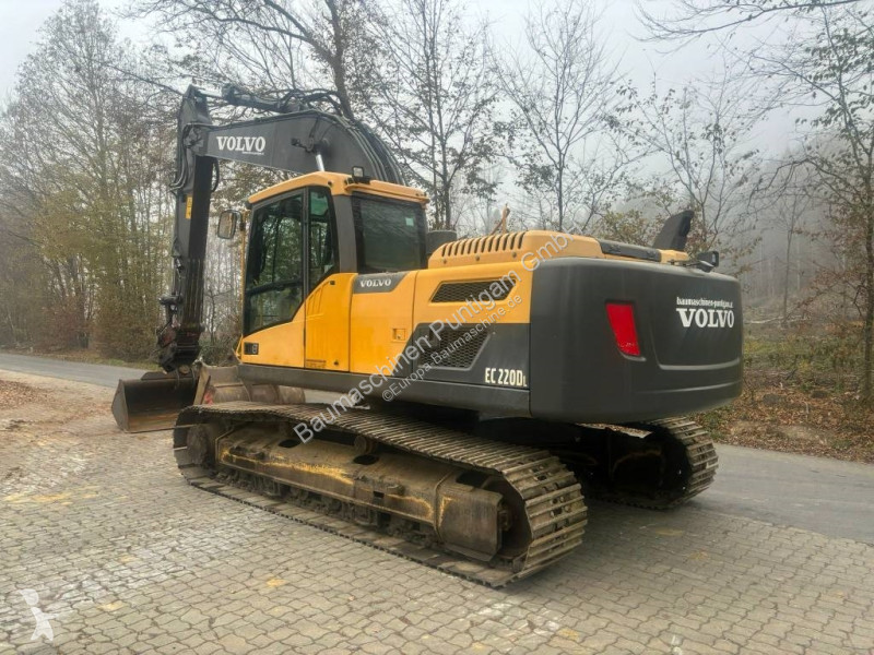 Lopatový nakládač Volvo DL