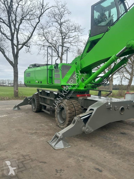 Graafmachine Sennebogen