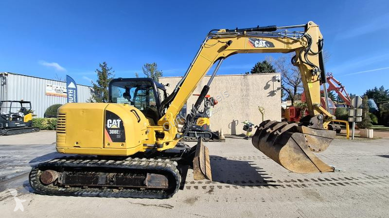جرافة Caterpillar E2CR