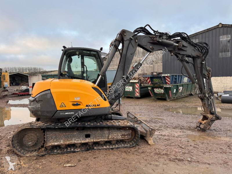 Excavator Mecalac