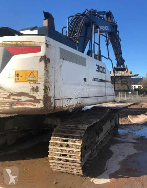 Escavadora Hidromek 300NLC-4