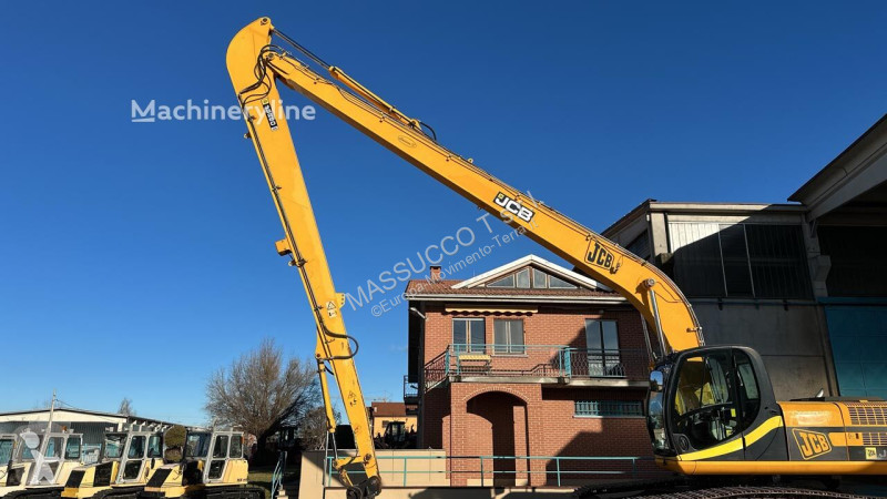 Escavatore JCB SLF