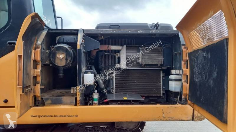 جرافة Case CX210B