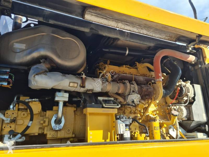 Escavatore Caterpillar MH3022