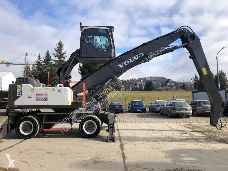 Escavadora Volvo EW240EMH