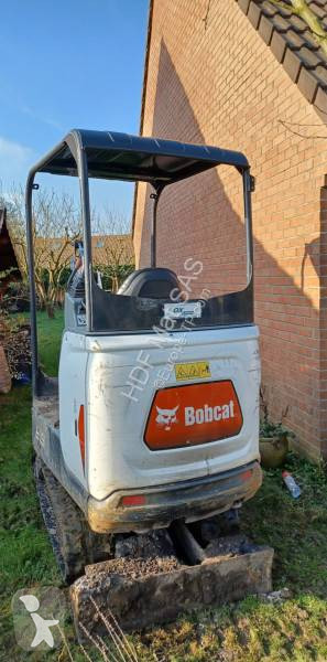 Escavadora Bobcat E19