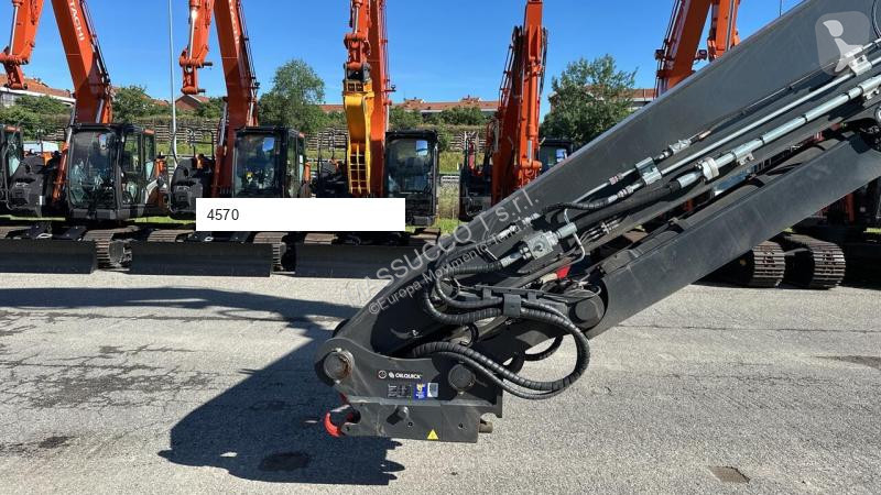 Escavatore Hitachi KMC750S-7