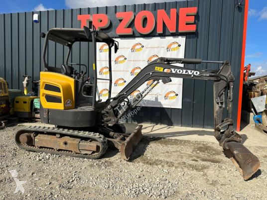 Escavatore Volvo ecr25d à 23900 euros ht
