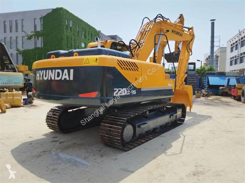 Excavator Hyundai R220LC-9S