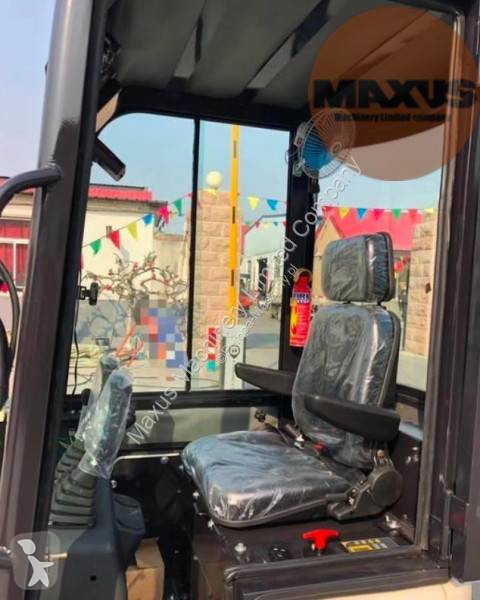 Excavator Maxus minikoparka 1700kg euro 5 Klima!
