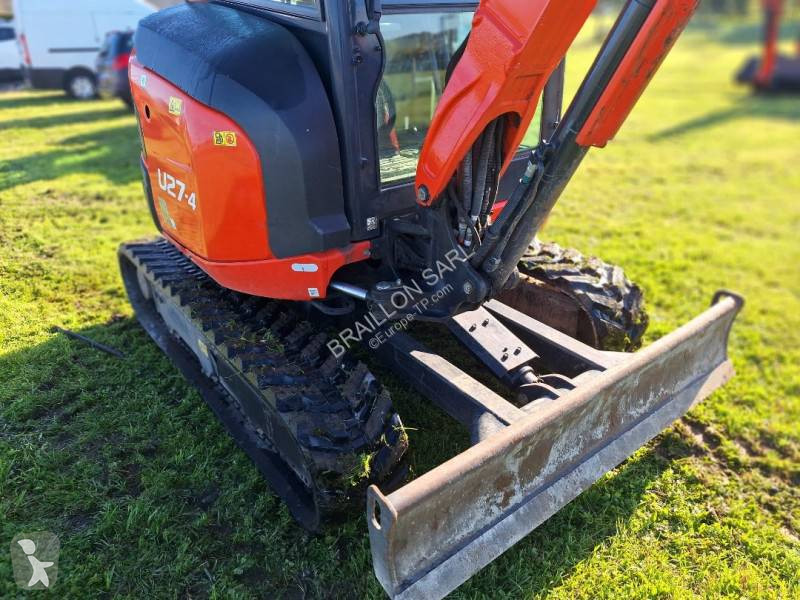 Escavadora Kubota U27-4 LUXE