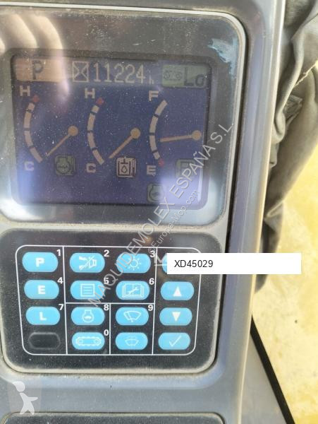 جرافة Komatsu PC600LC-8K