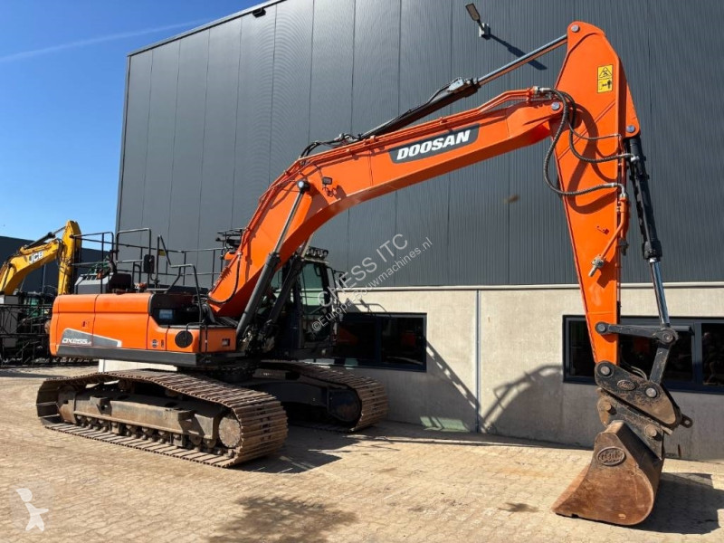 جرافة Doosan 255 LC-5 -- 255LC --