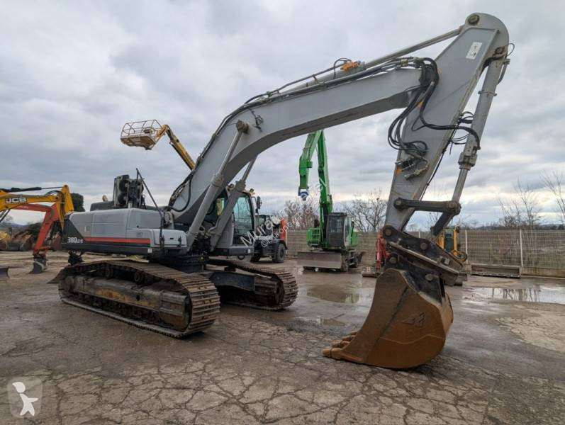 Escavatore Hyundai