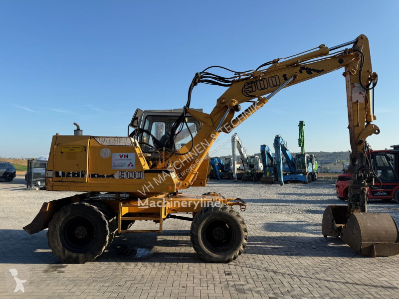 Escavadora Liebherr