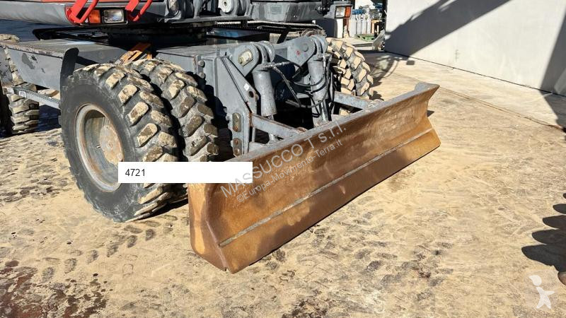 Excavator Terex