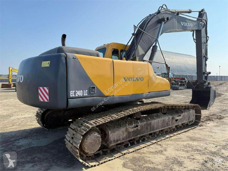 Escavadora Volvo