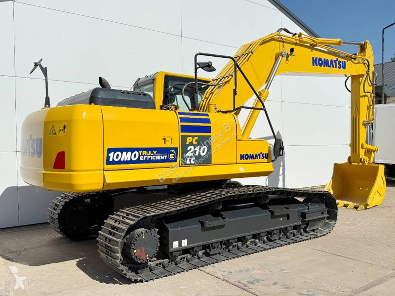 Excavator Komatsu -10M0 New / Unused / Hammer...