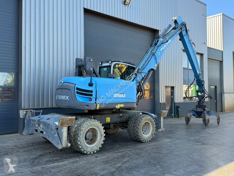 Grua Fuchs MHL 250 E