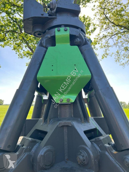 Escavadora  Sennebogen HGT 1400L