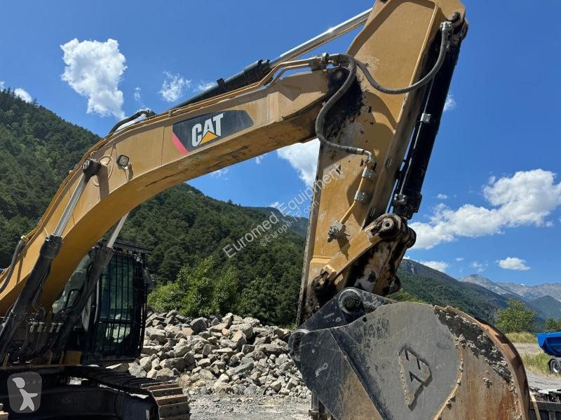 Excavator Caterpillar ME