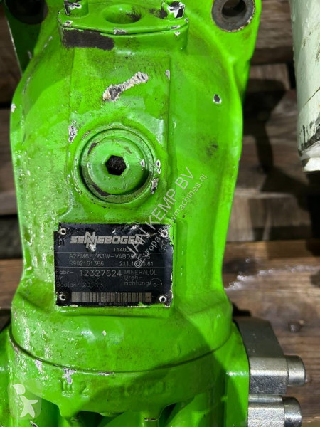 Excavator Sennebogen 155127 Swing Gearbox...