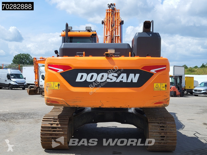 Escavadora Doosan -7 4 BUCKETS