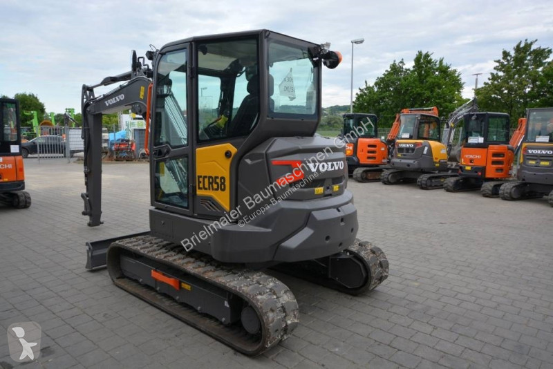 Escavadora Volvo F