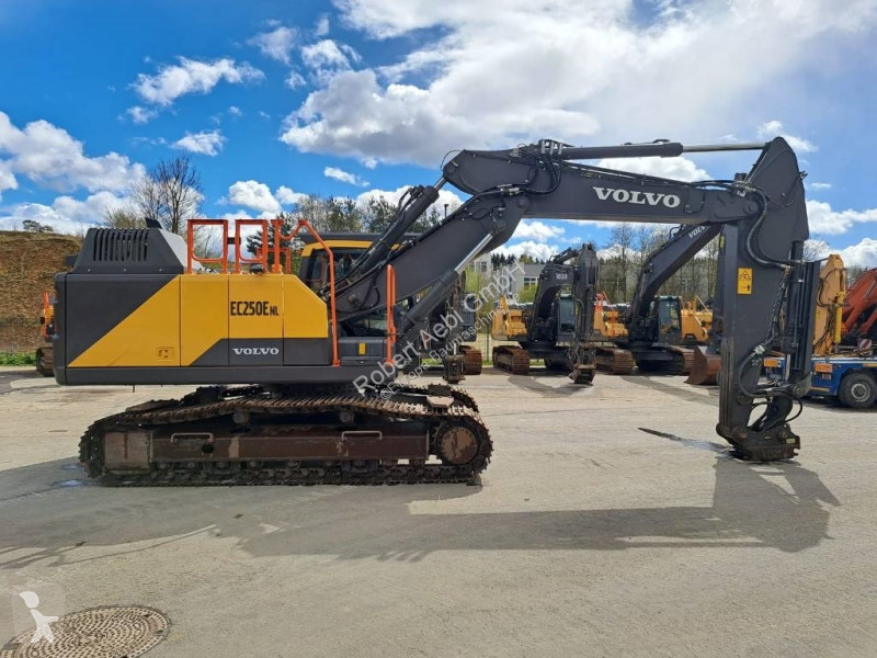 Escavatore Volvo EC250ENL