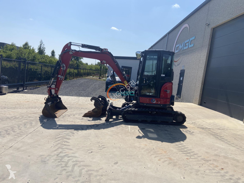 Graafmachine Yanmar VIO38-6