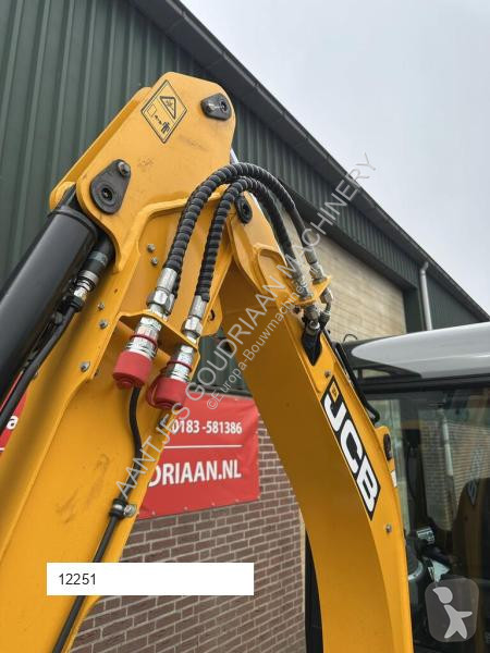جرافة JCB 19 C-1