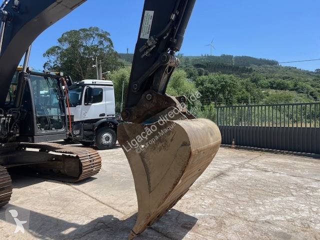 Escavadora Volvo EC200EL