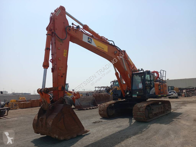 Excavator Hitachi -5G (Abu Dhabi)