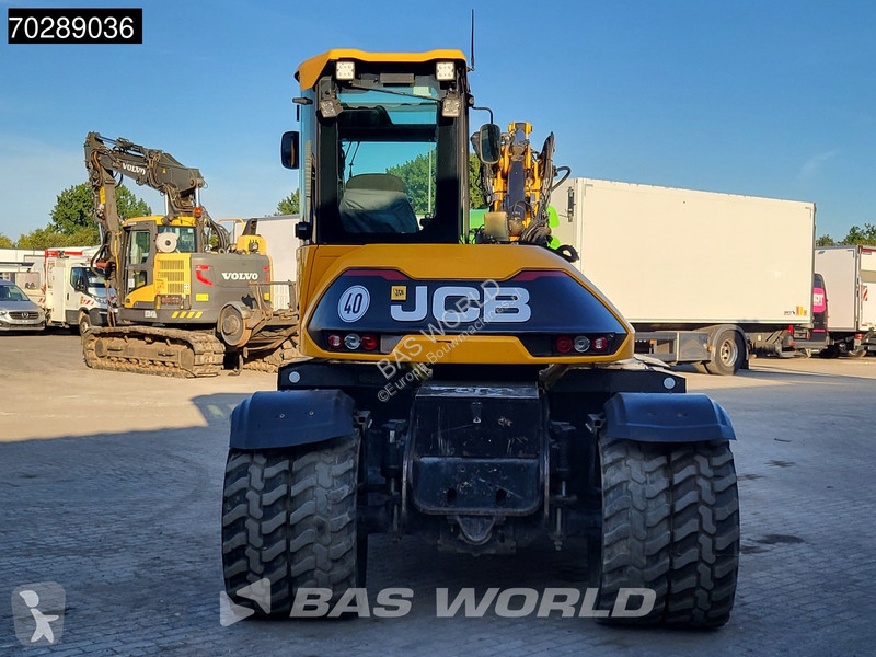 Escavadora JCB HD110W T4F HYDRADIG