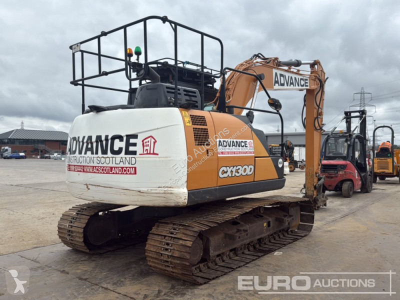 Escavatore Case D