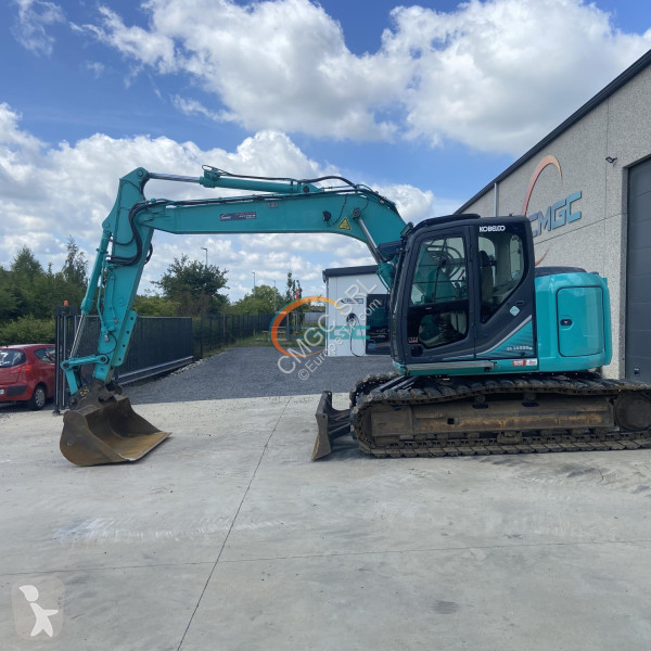 Escavadora Kobelco SK140SRLC-3