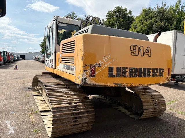 Escavadora Liebherr R914