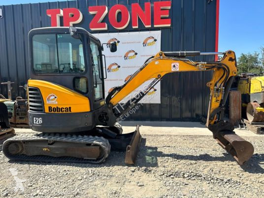 Escavadora Bobcat e26 cabine a 21500 € ht