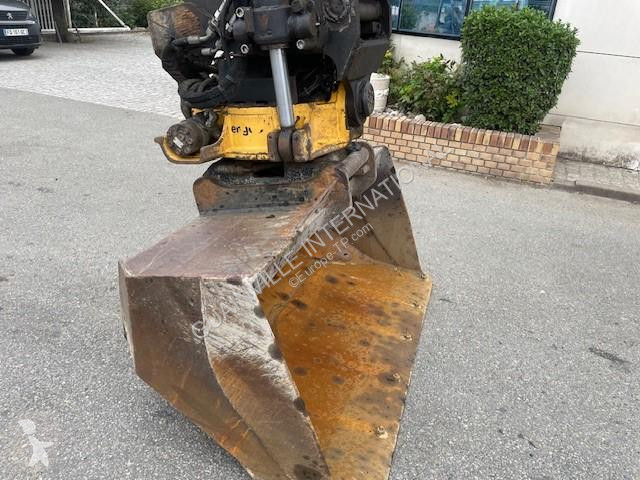 Escavatore Hitachi ZX140W-5B