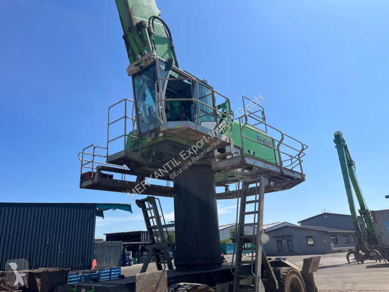Excavator   Sennebogen 830E