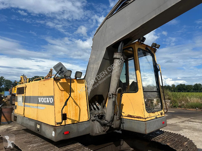 Graafmachine Volvo EC200