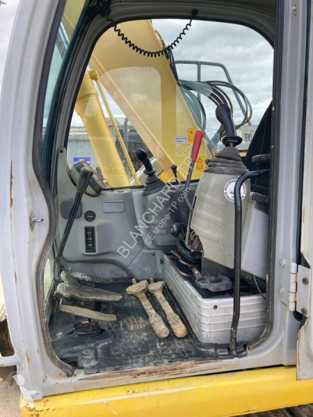 Escavadora Kobelco  E135SR