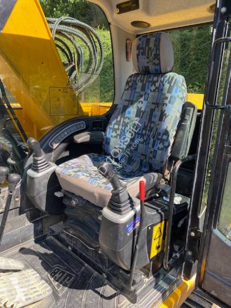 Pelle JCB